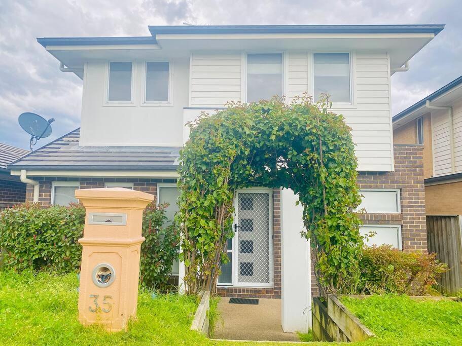 Kellyville 5Br Near Park And Shopping Mall מראה חיצוני תמונה