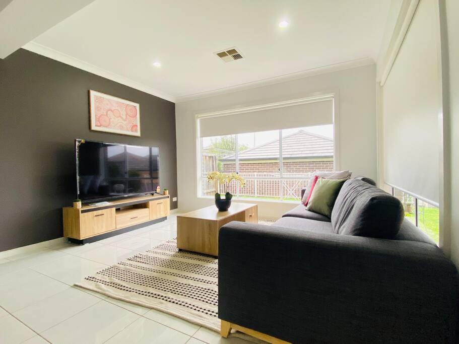 Kellyville 5Br Near Park And Shopping Mall מראה חיצוני תמונה